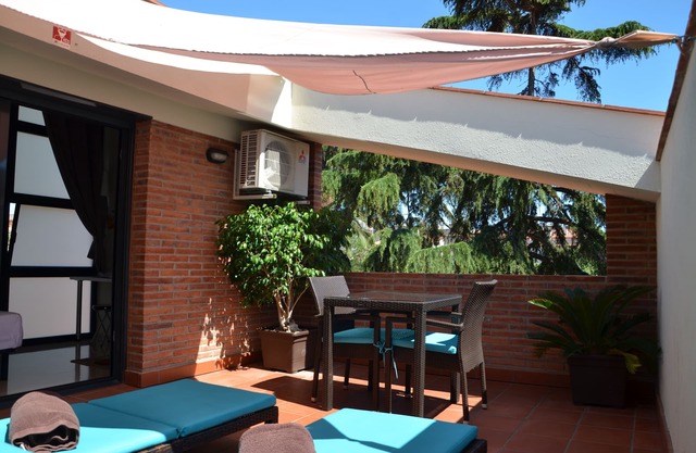 Apartment with terrace on the beach Costa Barcelona
