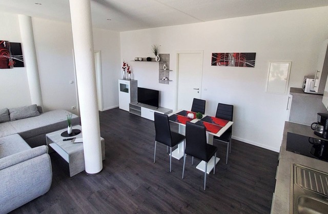 Apartment 'Wohnung 3' with Shared Terrace, Balcony and Wi-Fi