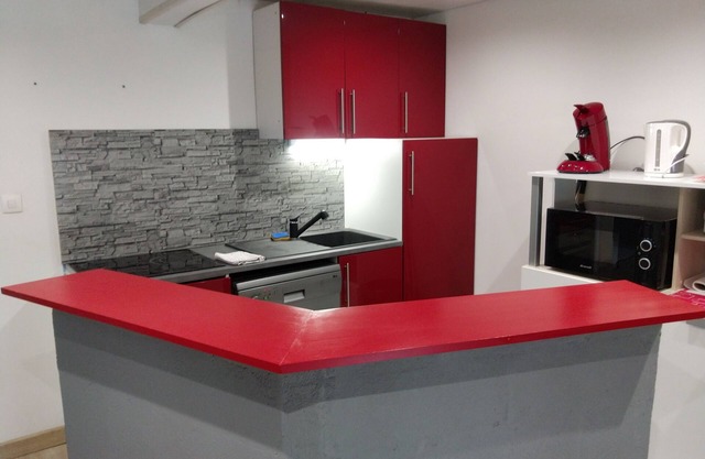 Apartments for 6 people air-conditioned private parking