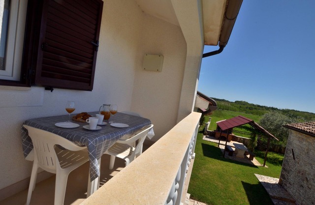Apartments Mariano (70271-A3) - Lasici