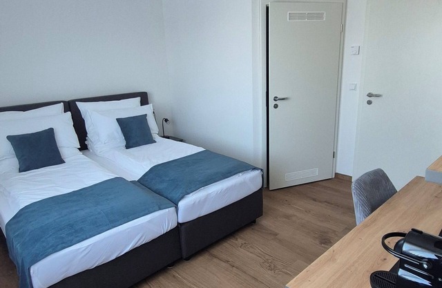 Apartments Seibel double/twin room with bathroom