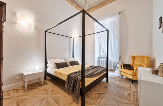 Apartments To Art Bollati