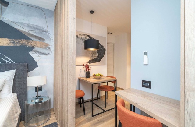 Apartments Villa Royale - Studio Apartment with Sea View