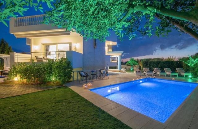 Aphrodite luxury villa Hersonissos