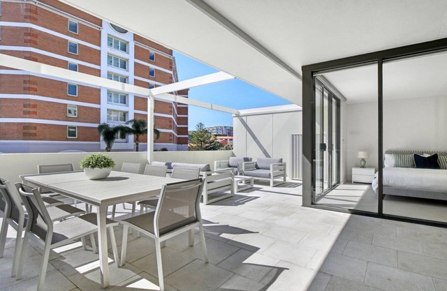 APOLLO | Short walk to beach | Accom Holidays