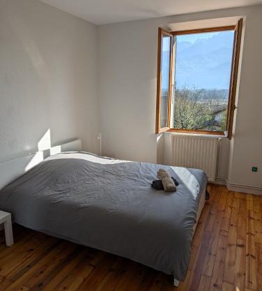 Appart 65m2 avec 2 chambres dans ferme rénovée - Parking gratuit - Grande vue montagnes