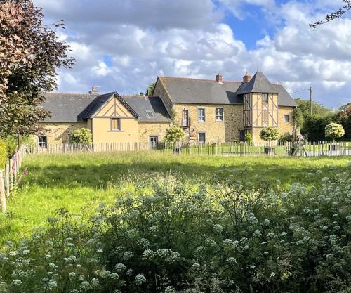 Appart' d'hôtes , ch et gîte au Manoir de la Haute Pilais