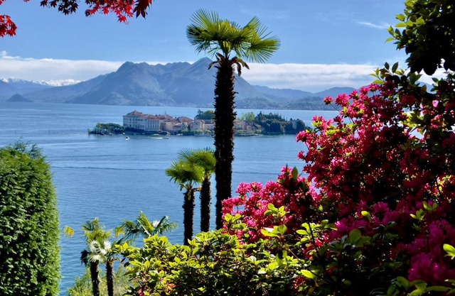 Appartamento vista Lago, giardino spiaggia a Stresa vista Isole Borromee e Golfo Borromeo - STRESAFLAT