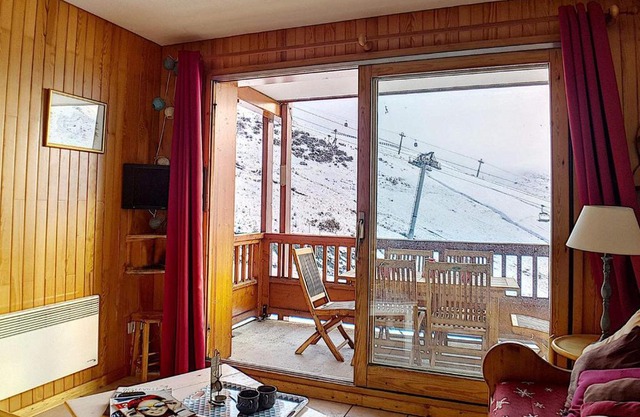 Appartement 6 pers, skis aux pieds, balcon sud, parking, Reberty 2000 - FR-1-344-757