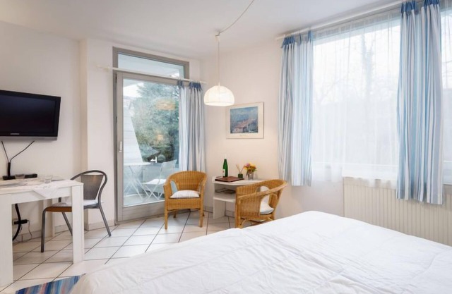 Appartement A12 by Interhome
