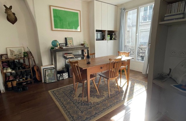 Appartement Arty et Confortable, au Pied de Montmartre