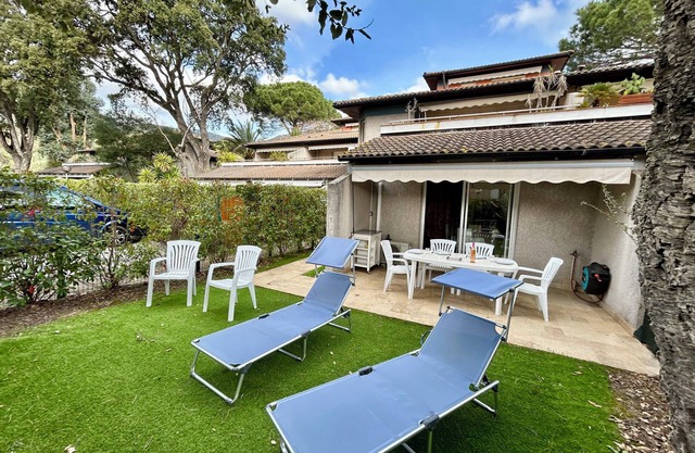Appartement avec jardin - Cavalière
