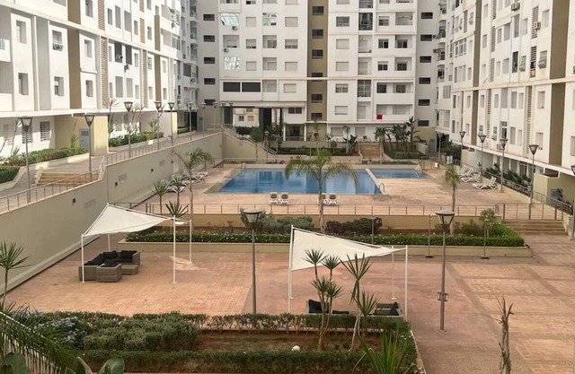 Appartement Chic et Confortable Sécurisé Avec Piscine