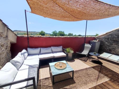 Appartement climatisé avec belle terrasse à 10 min d'Uzès