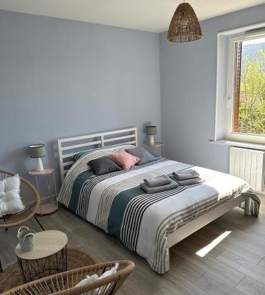 Appartement cosy avec vue sur les montagnes