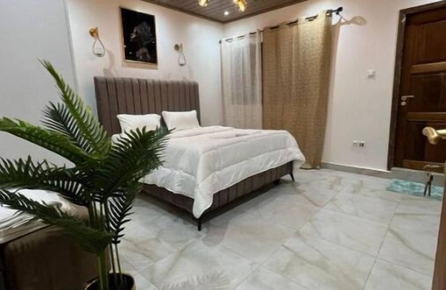 Appartement Dans une Zone Résidentielle de Dakar, à Proximité de Plages et Resto