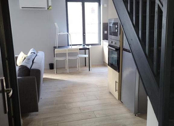 Appartement entièrement rénové à neuf 102