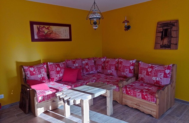 Appartement Tout Confort , 2 - 3 Personnes Près de Toutes les Curiosités du Jura