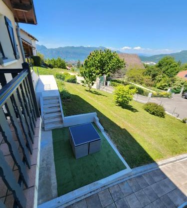 Appartement indépendant dans maison au calme