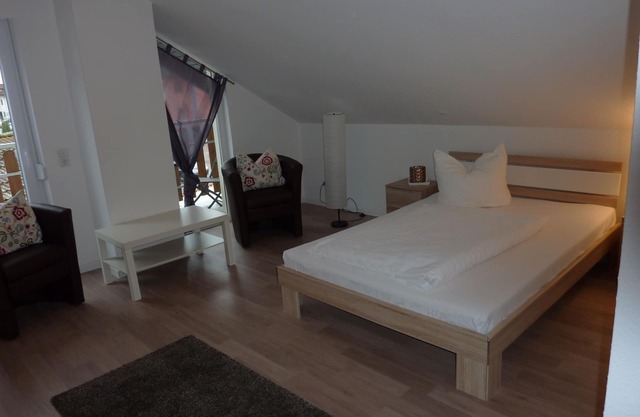 Appartement mit Balkon