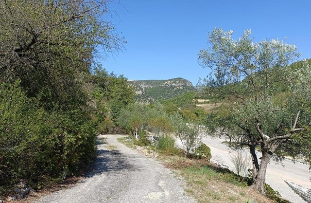 Appartement rez-de-jardin Jas des Baronnies