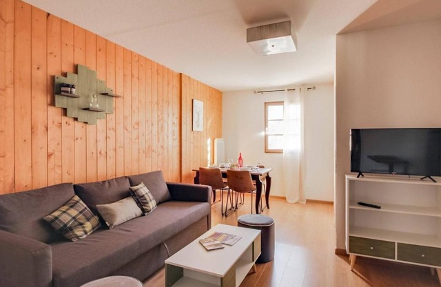 Appartement T2 cabine avec piscine, sauna, hammam et parking à Luz-Saint-Sauveur, 5 personnes - FR-1-402-85