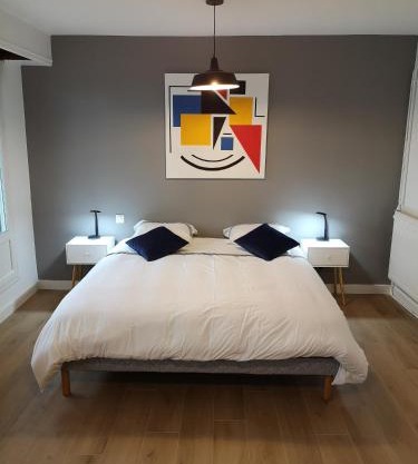 Appartement tout confort 2 chbres - 72m2 - avec terrasse et vue Pyrénées