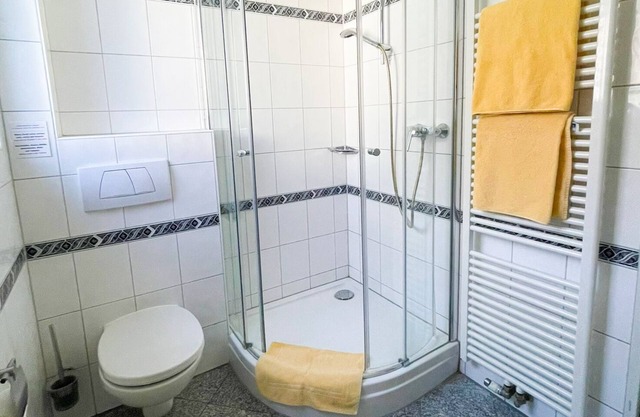 Appartementhaus Regina - Single room with bathroom in Griesheim - Darmstadt