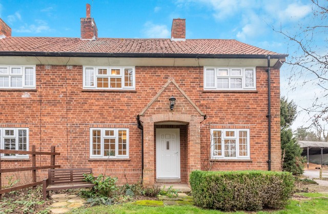 Apple Orchard Cottage - Southwell
