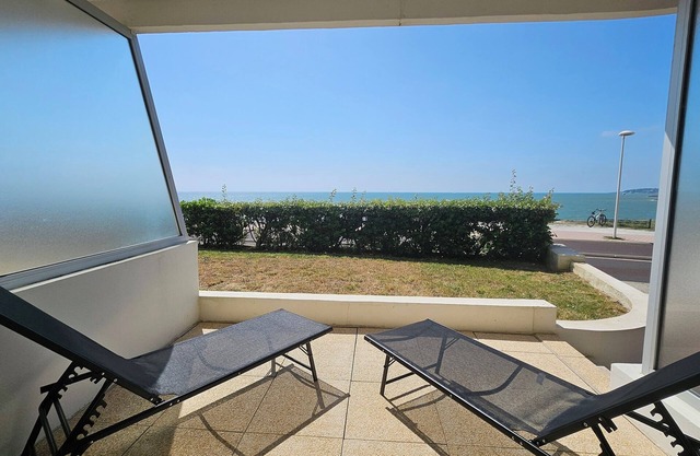 Apt classé 3*, 4 pers, vue mer, box, terrasse privative, Pontaillac