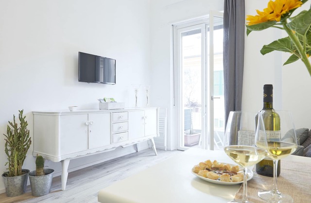 Apt MAXI Cinque Terre Luxury Apartments city center NEW!