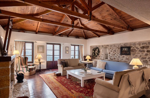 Arachova Wooden Chalet