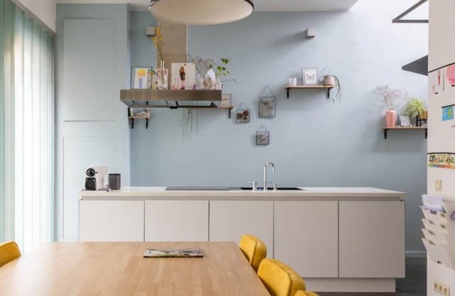 Architectural House Near City Center - 20min Walk