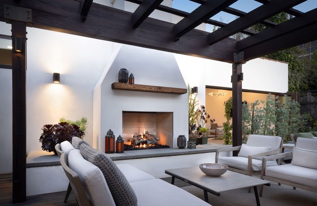 Architecturally Designed Guest House (30 Day min)