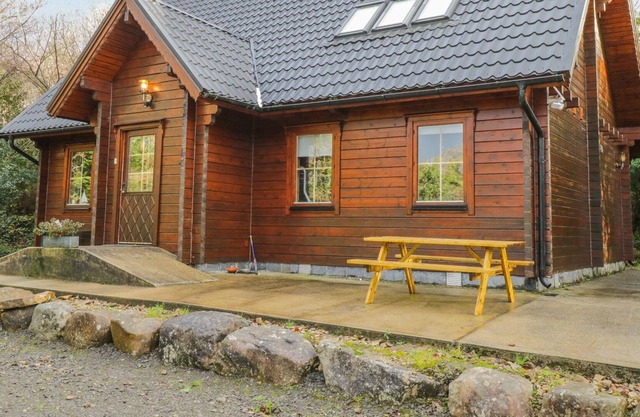 ARDCUILLEAN, pet friendly in Ballinaglera, County Leitrim