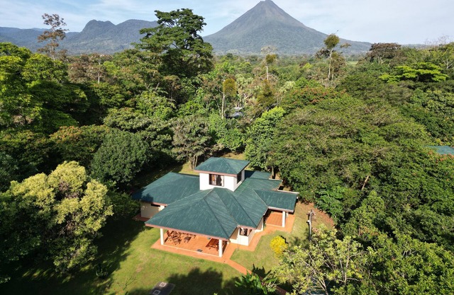 Arenal Paradise Home - Wildlife Paradise!