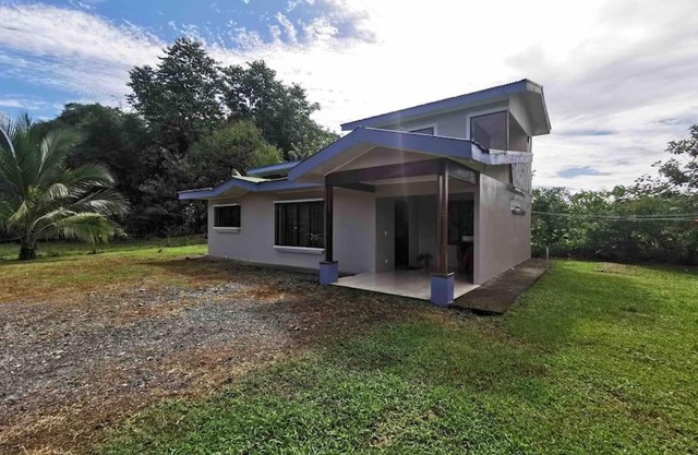 Arenal Urbina’s / beatifull green area