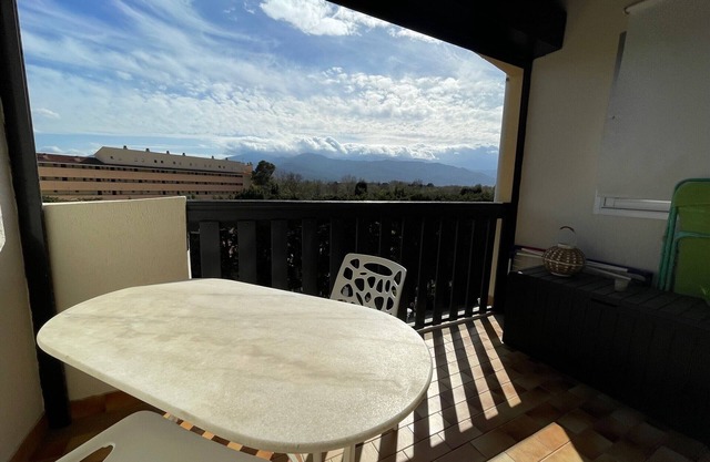 Argelès-sur-Mer: T2 Duplex for 2 with parking