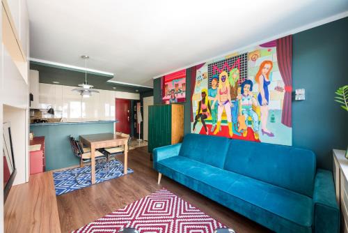 Art&Colorful Apartment by BookingHost