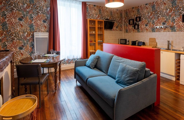 Art Nouveau Apartment Nancy, near Villa Majorelle