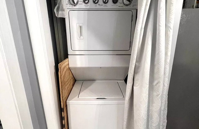 Artsy 3-Bedroom Home with Free Tesla Charger