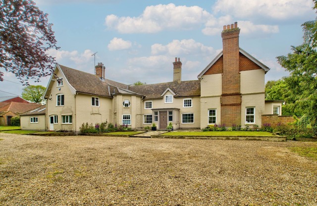 Ashfield Place Farm by Group Retreats