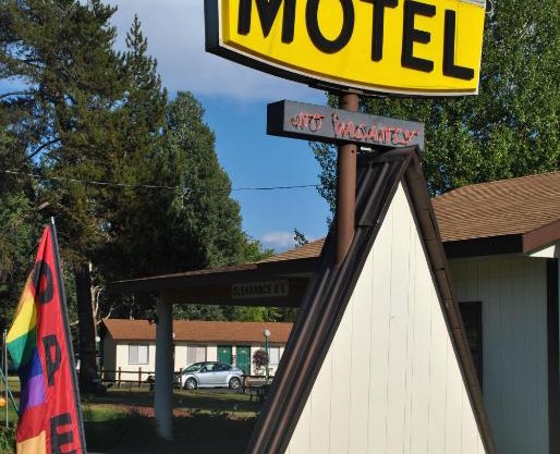 Aspen Inn