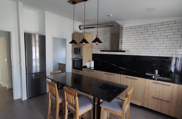 Asturias a tus Pies, tu Casa a un Paso de Todo. Casa Ideal Para Familias