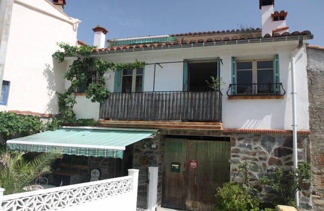 At the foot of the Pyrenees and close to the sea