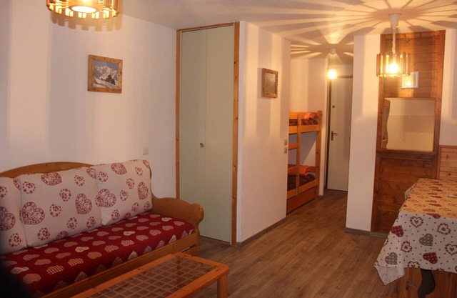 At the foot of the slopes 2 rooms 6 beds comfortable