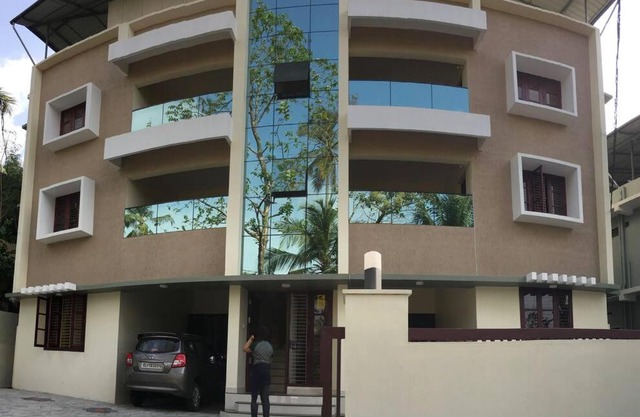 Athrakkattu Enclave 6 Bedroom Luxury Apartment