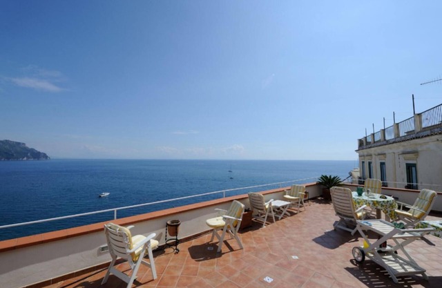 ATRANI "CASA ROSSA" AMALFI COAST WITH SEA VIEW