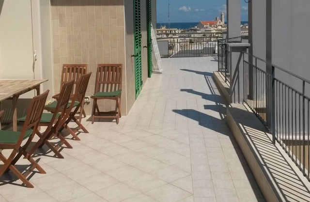 Attic sea view in Giovinazzo