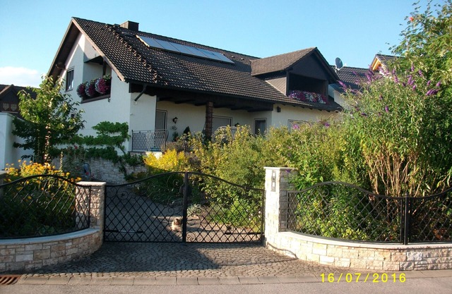 Attractive Apartment in Oberhaid at the gates of Bamberg (UNESCO world cult.)